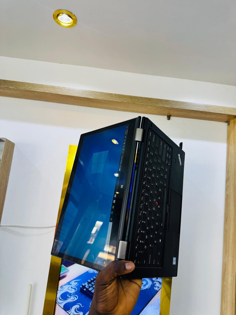 LENOVO THINKPAD X1 YOGA