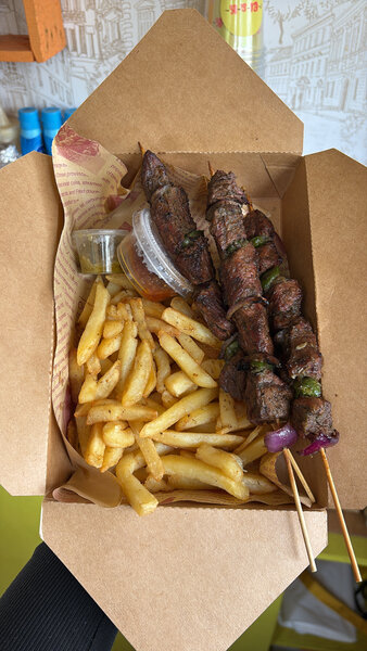 Brochette de bœuf braisé