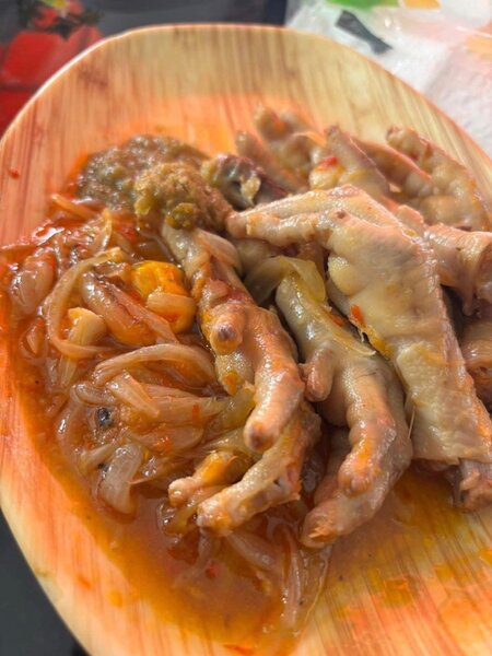 Pieds de Poulet Épicés