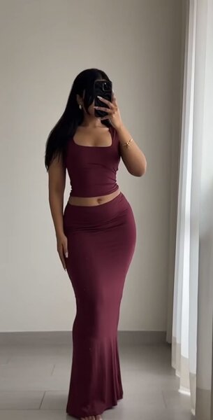 Ensemble Jupe et Haut Élégant