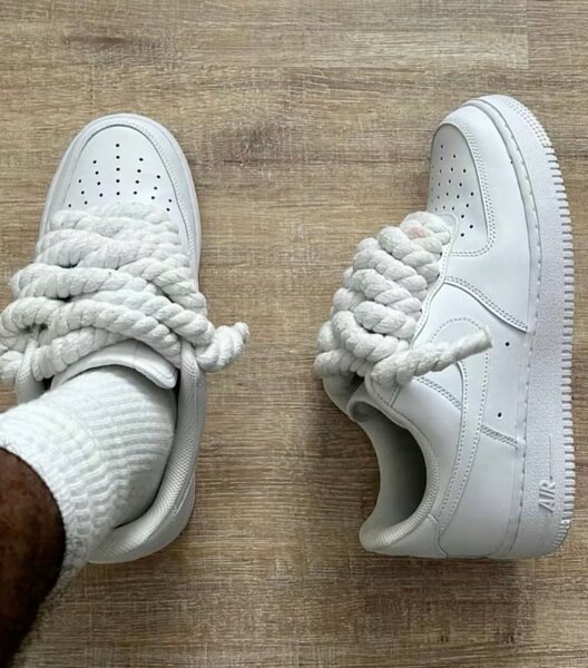 Baskets Air Force gros lacet