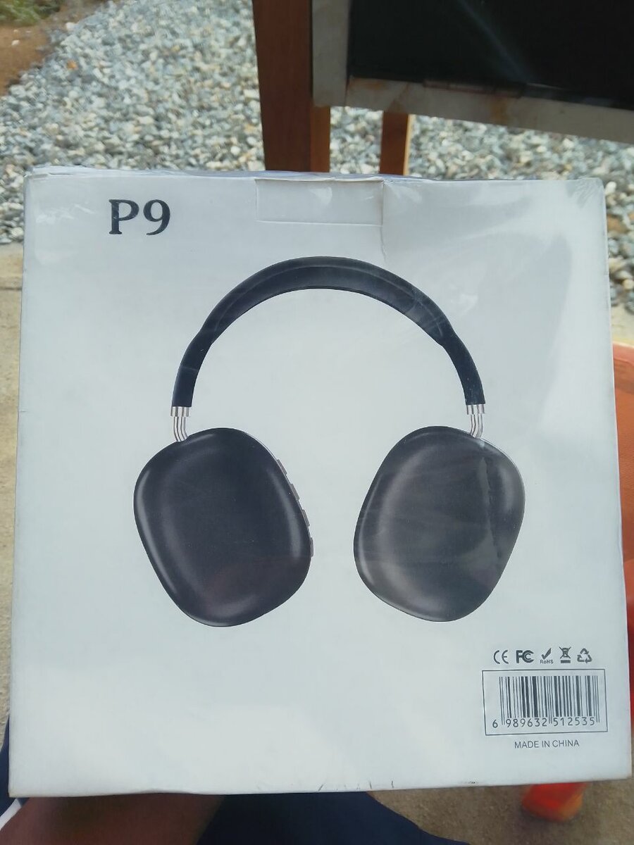 P9 headset