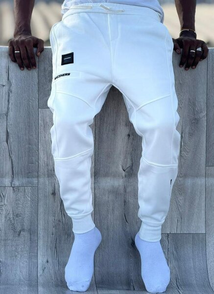 Jogging homme blanc confortable