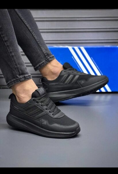 Baskets Homme Modernes