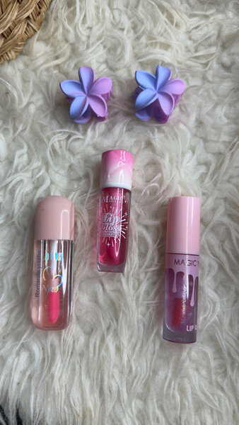 Ensemble de rouges à lèvres magiques