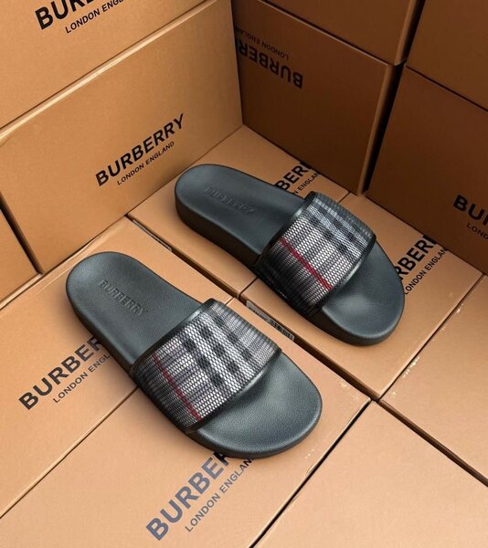 Tongs de luxe pour hommes