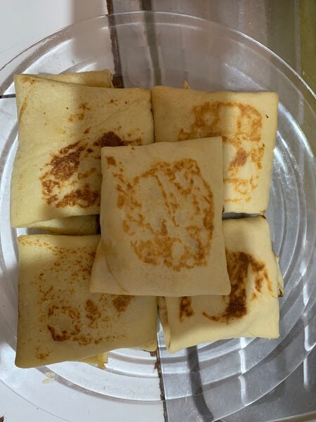 Crêpe salée au jambon fromage