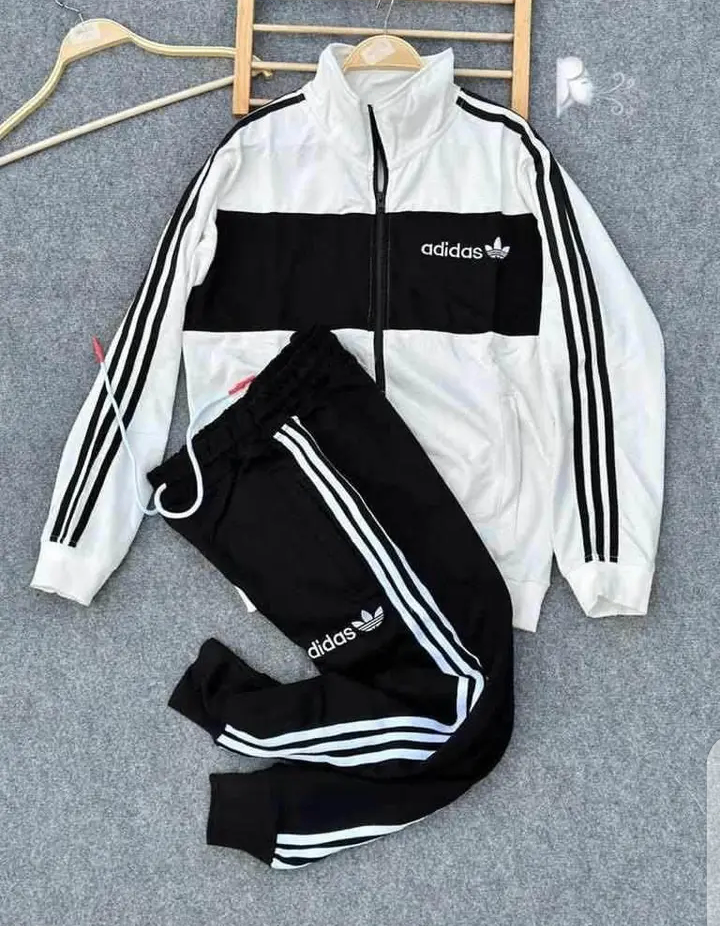 Ensemble survêtement Adidas noir et blanc
