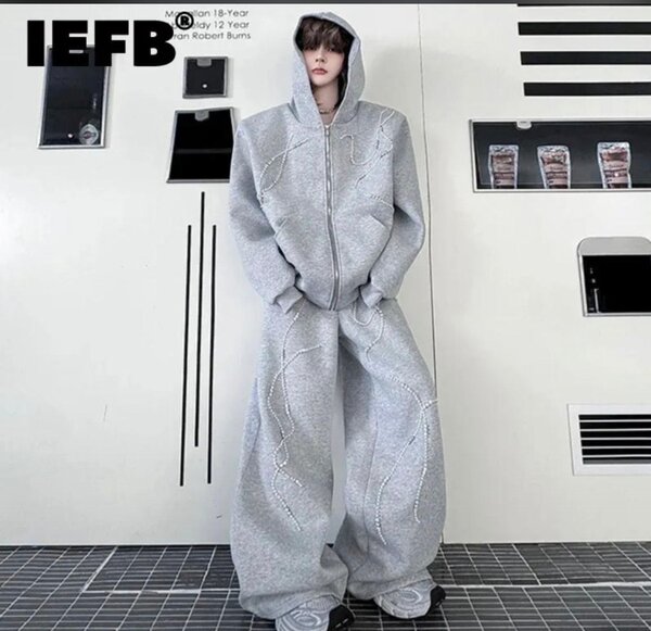 Ensemble de survêtement style urbain