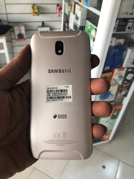 Samsung J5