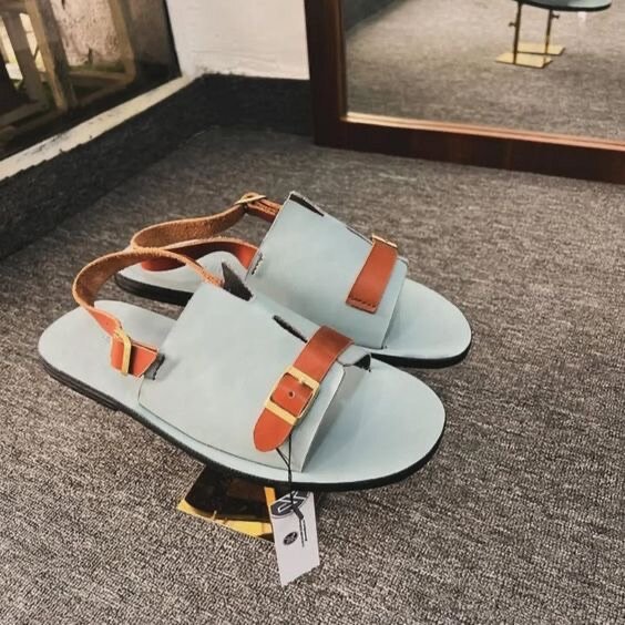 Sandales en cuir élégantes