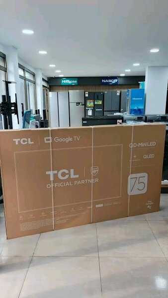 Téléviseur TCL 75” QD-MiniLED