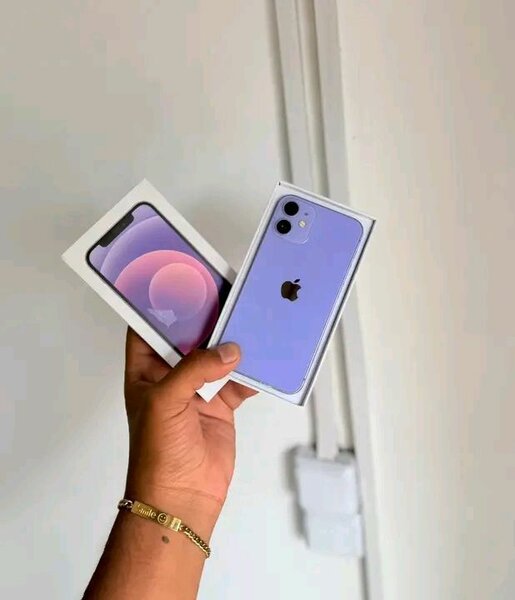 iPhone 12 Neuf Débloqué