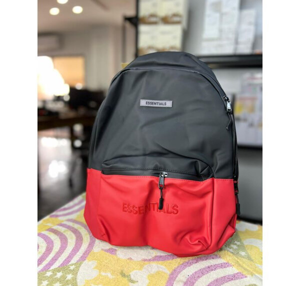 Sac à dos Essentials tendance