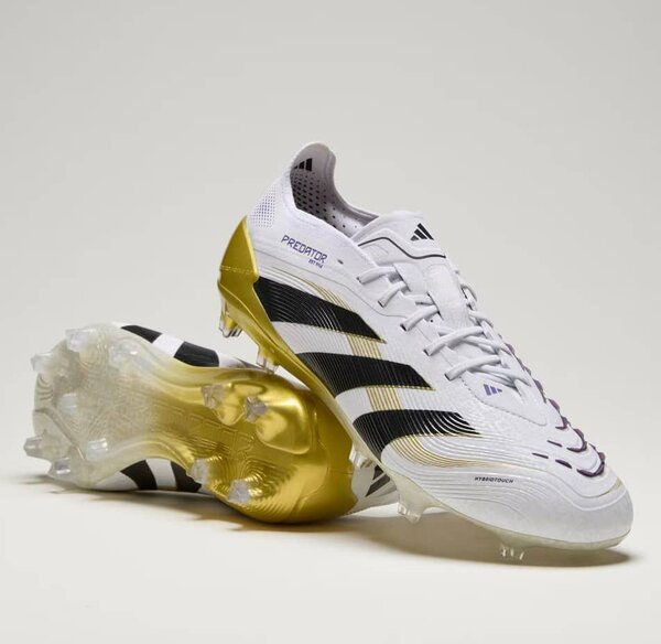 Chaussures de football Adidas