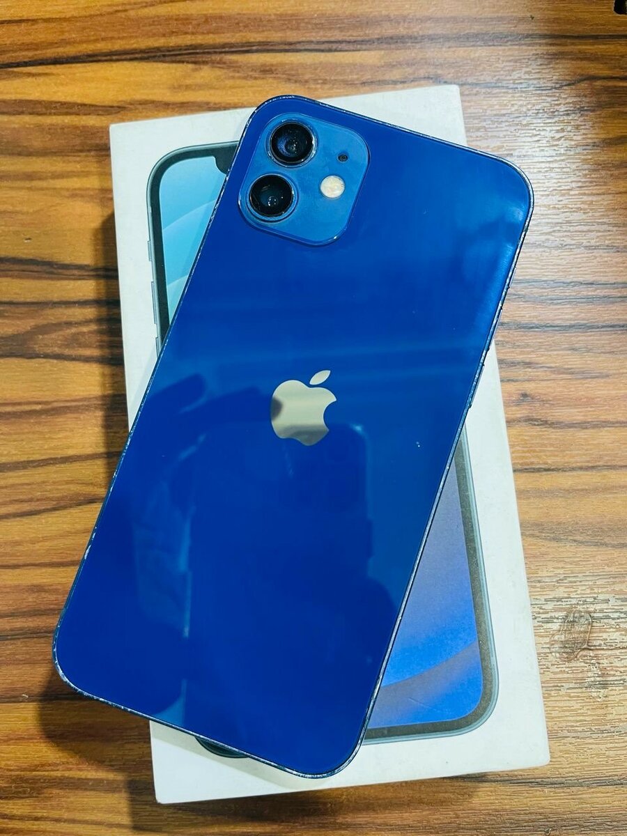 iPhone 12 64giga sans Face ID