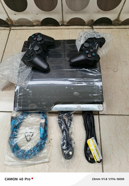 Console de jeu  ps3 slim