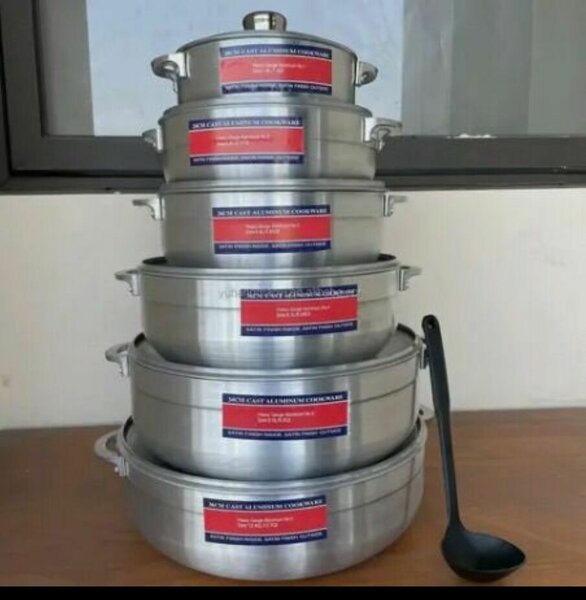 Lot de 6 Casseroles Aluminium avec Couvercle