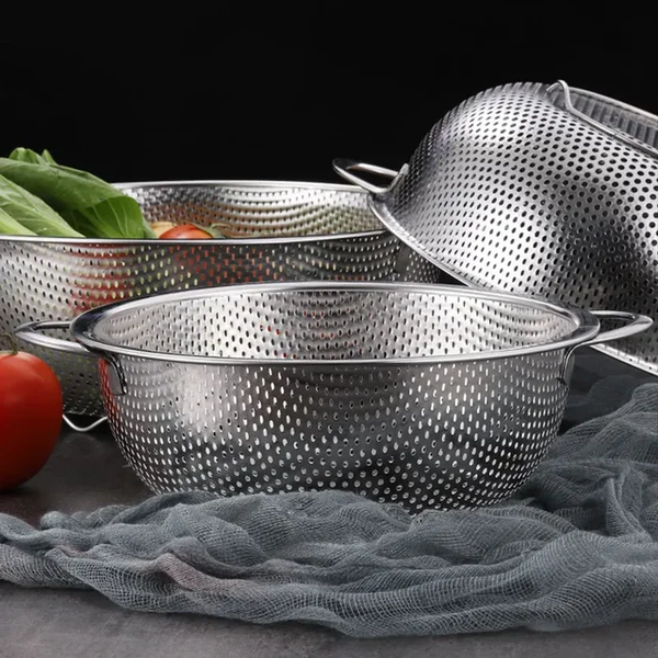 COMMERCIAL COLANDER