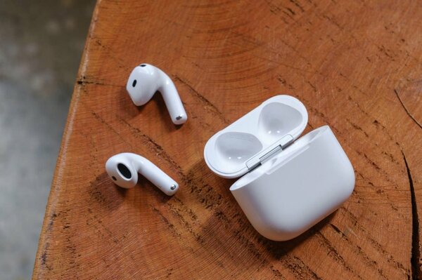 AirPod 4 appel