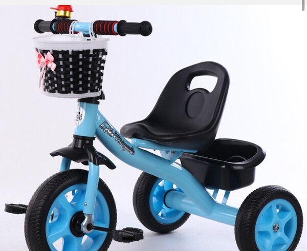 CHILDREN TRICYCLE / 1-4 YEARS