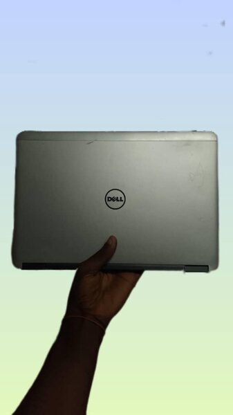 Ordinateur portable DELL reconditionné