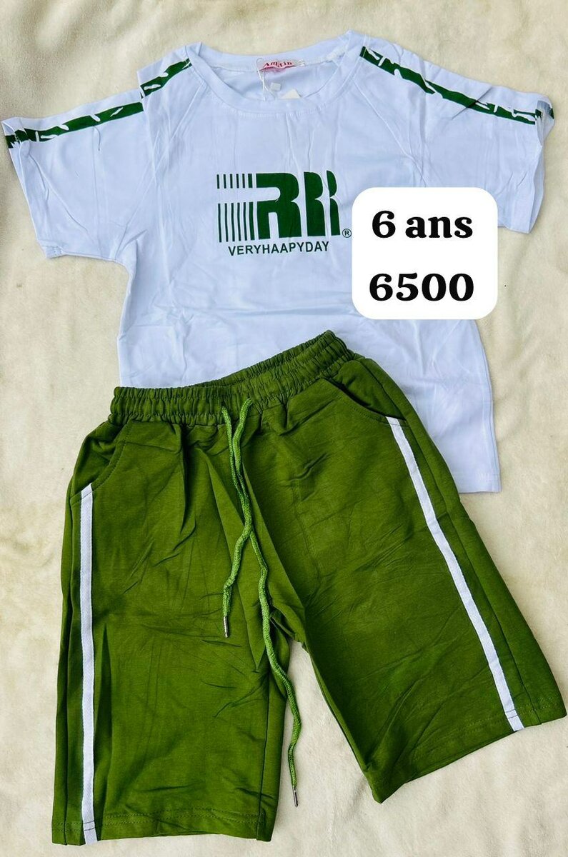 Ensemble Enfant T-shirt et Short