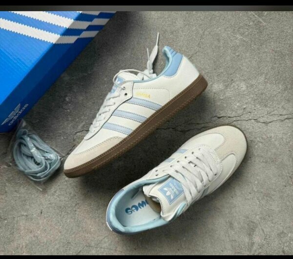 Samba Adidas Blanc/bleu ciel, point. 38-41