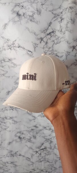 Casquette blanche "Mini"