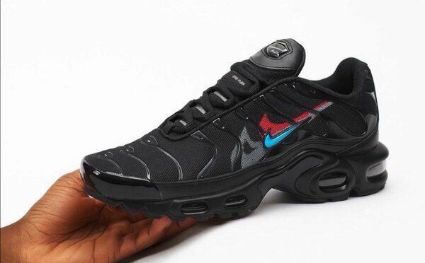 Chaussures de sport noires élégantes