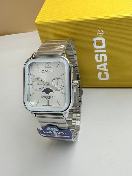 Montre Casio Étanche Classique