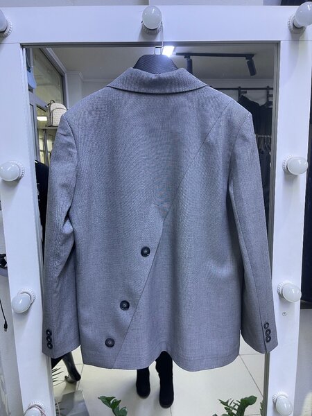 Женский пиджак