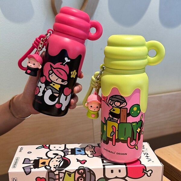 Insulated vacuum bottle