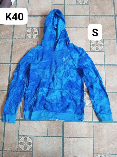 blue nike sweatshirt