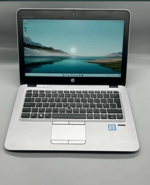 HP core i7