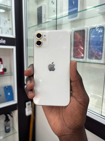 iPhone 11 simple 64Go