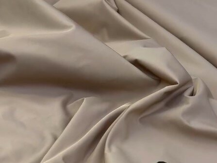 Плащевка для тренча