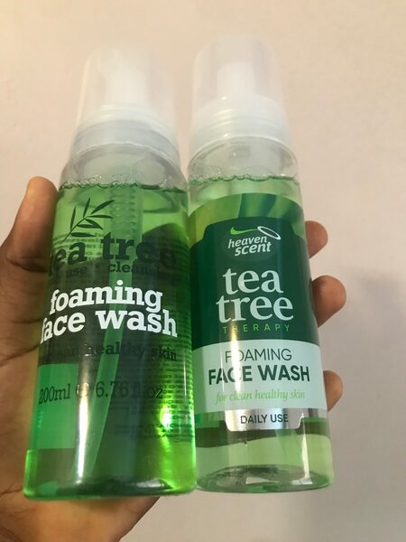Tea tree foaming face wash