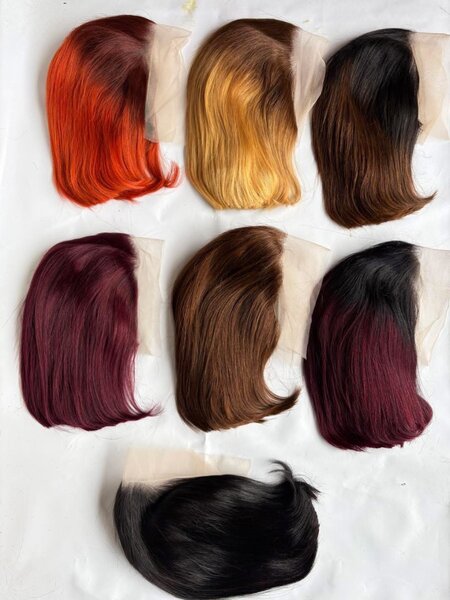 Perruques Courtes en Dentelle