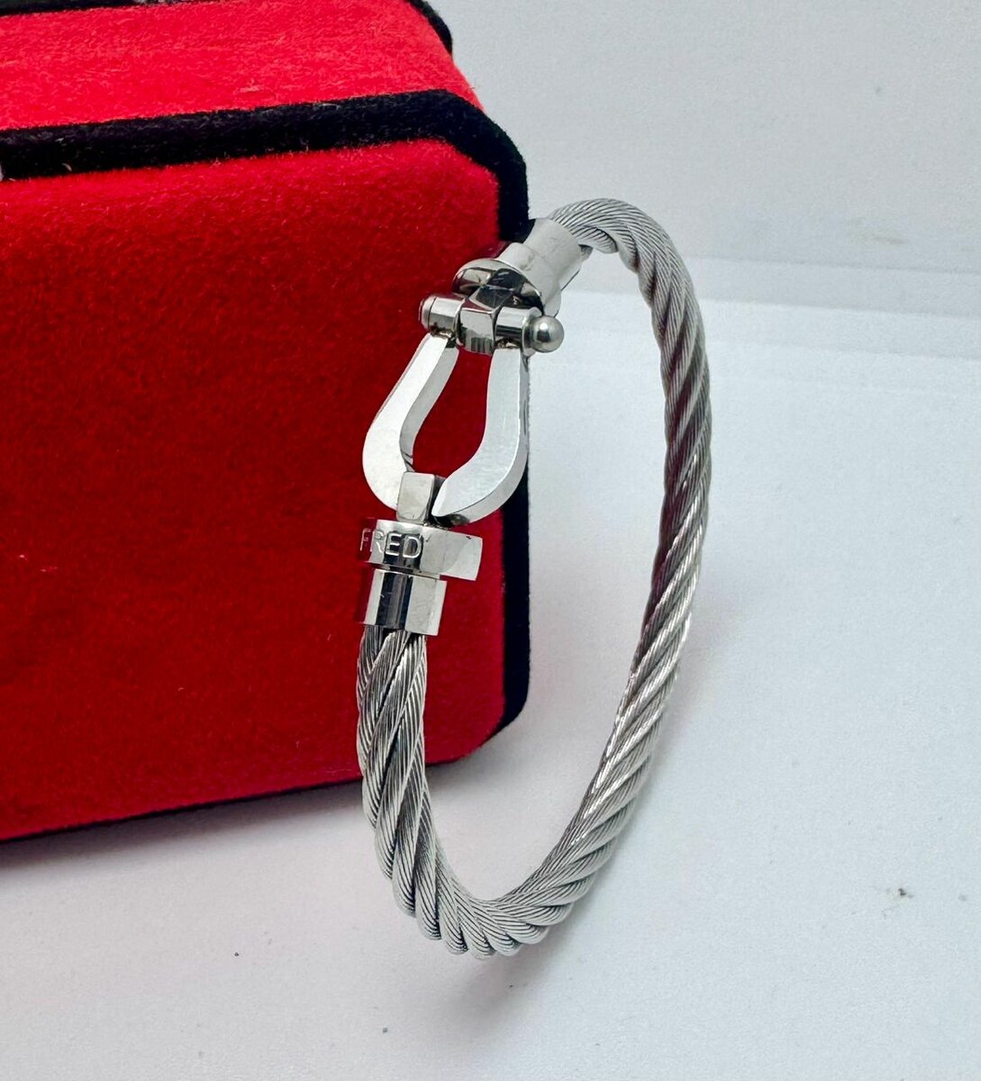 Bracelet homme en acier câblé