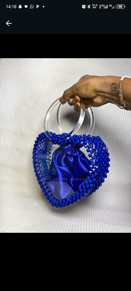 Sac à main cœur élégant