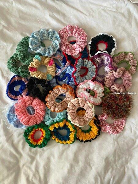 Chouchous en crochet colorés