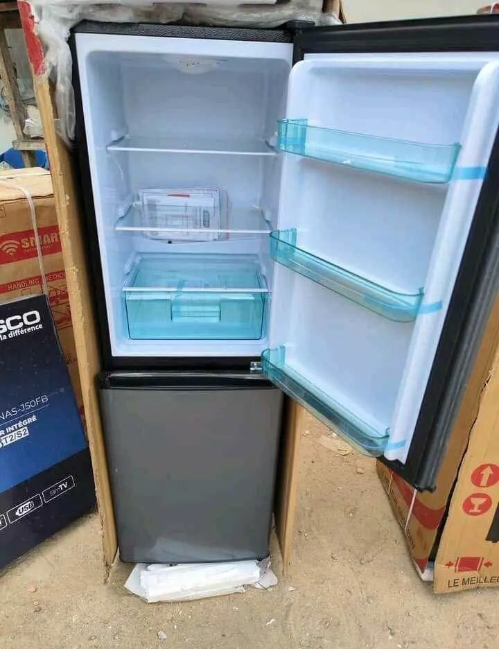 Réfrigérateur Congélateur Gris