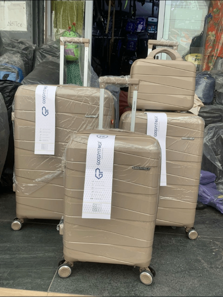 4 in 1 travelling bag