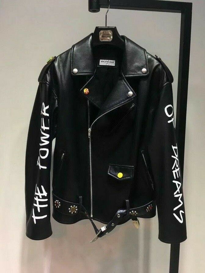 Blouson en cuir moderne