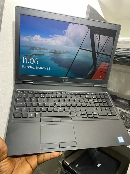 Core i5 DELL LATITUDE 5591 8TH