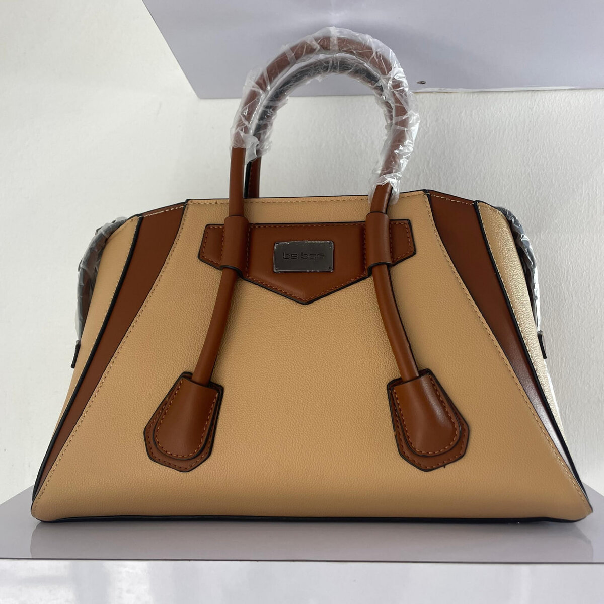 Sac à main élégant en cuir