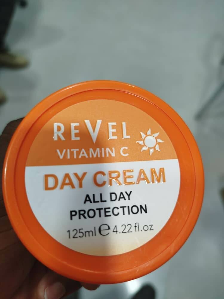 Night And day Cream