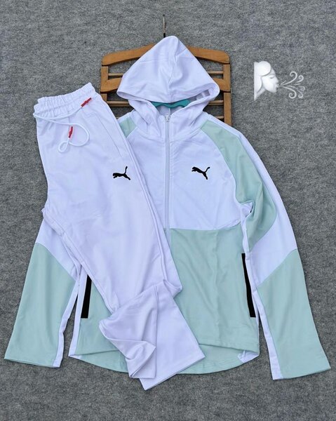 Ensemble de survêtement femme