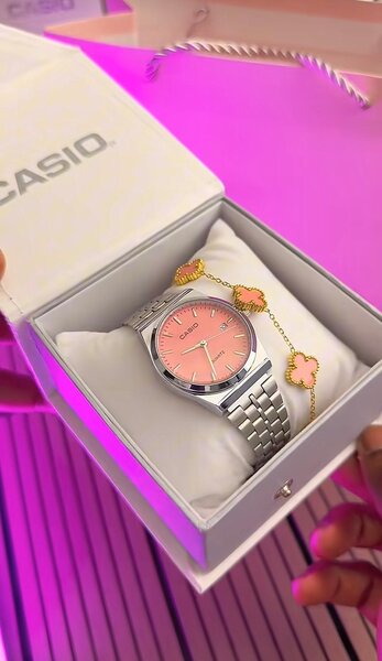 Montre femme Casio avec bracelet